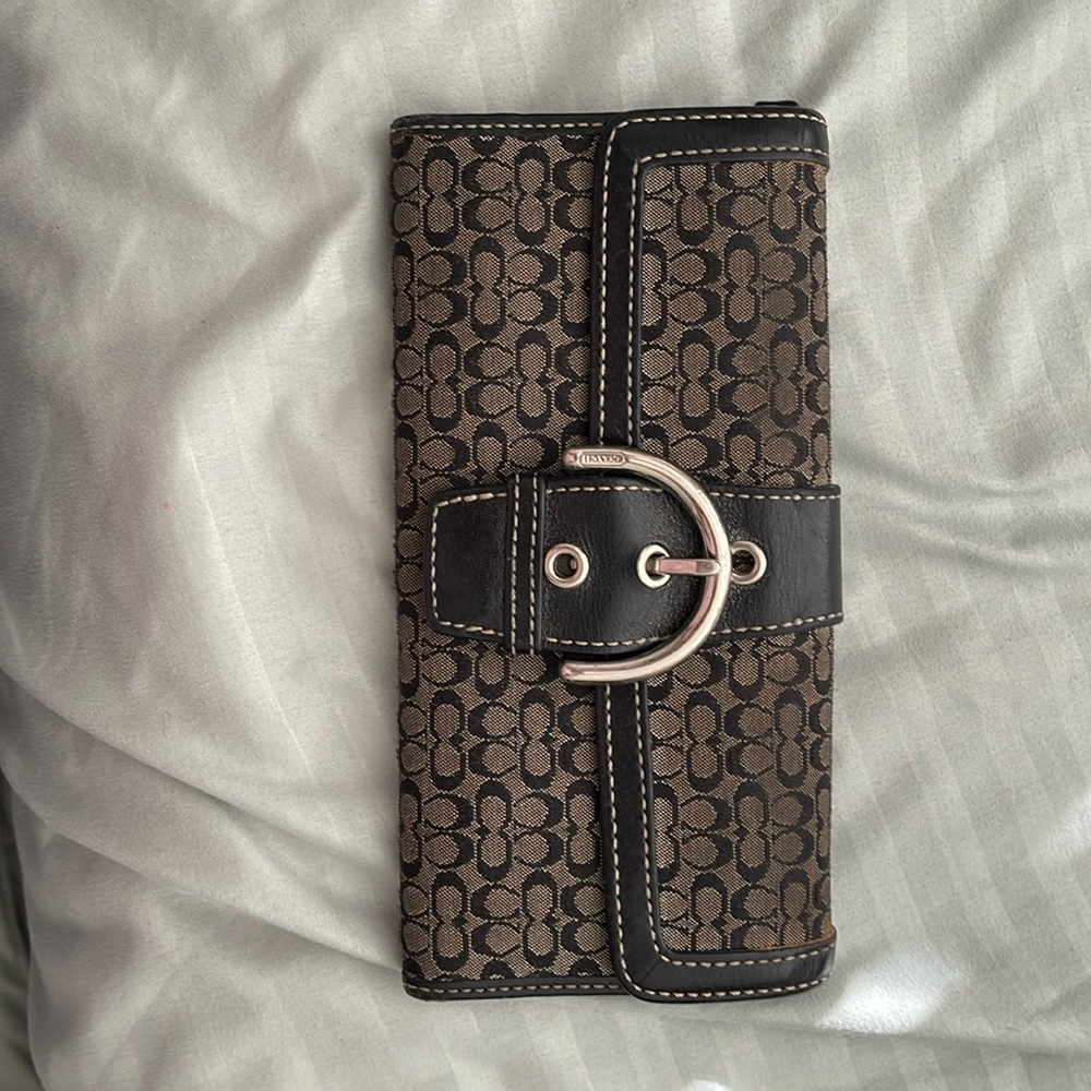 Used Coach Wallet